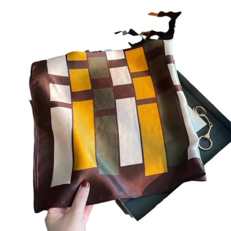 Spring New Yellow-green Plaid Mulberry Silk Scarf Women's Fashion Versatile Plain Crepe Satin Silk Small Square Scarf Scarf