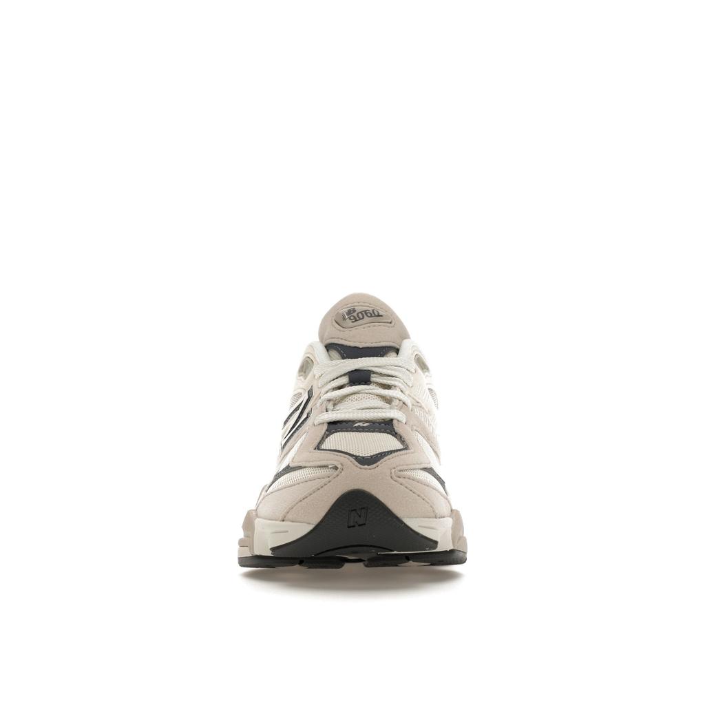New Balance 9060 Big Kid Moonrock Льняные детские кроссовки Серые GC9060EB