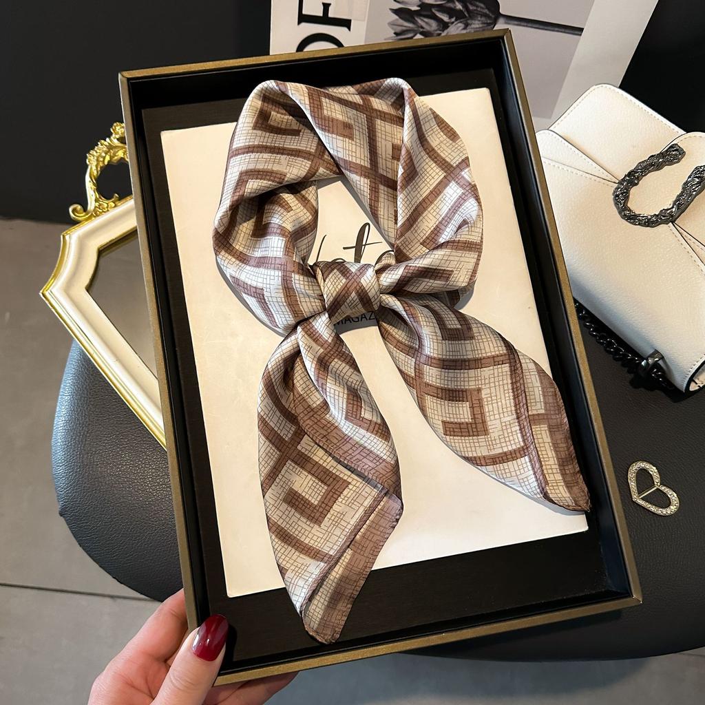 Spring And Summer Satin Long Scarf For Women Sunscreen Shawl Fashionable Beauty Scene Satin Long Scarf Versatile Travel Scarf