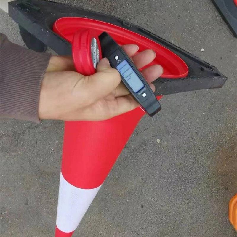 75cm Reflective Traffic Cone for Road Emergencies and Highway Intersections