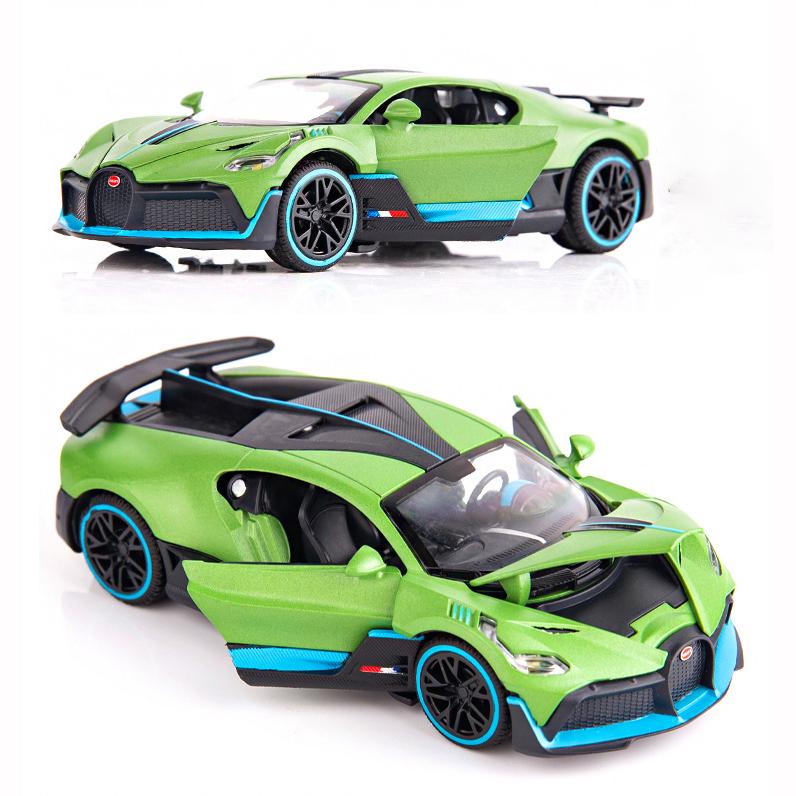 Модель автомобиля Bugatti Divo в масштабе 1/32, игрушечная литая машина из цинкового сплава, транспортные средства со звуком и светом, игрушки для детей, подарки для мальчиков и девочек
