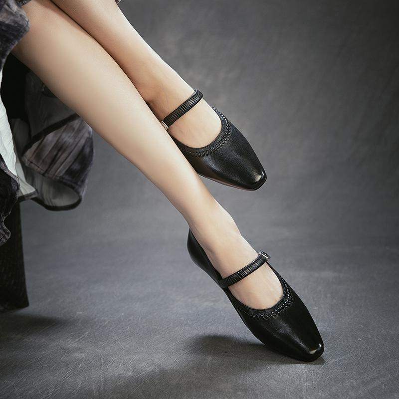 Spring new buckle pointed commuting artistic style single shoe with cowhide inside and outside, fashionable and versatile women's shoes