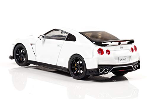 CARNEL 1/43 Scale Nissan GT-R Track Edition Engineered by Nismo (R35) 2017 Brilliant White Pearl Finished Product