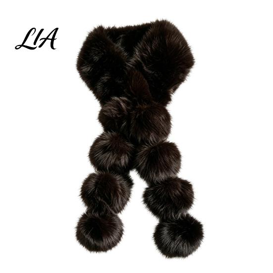Magnetic Plush Neck Warmer Women Faux Fur Scarf, Winter with Buckle, Lightweight Wrap Elegant Draping Design Long Soft Collar for Cold Weather Luxury