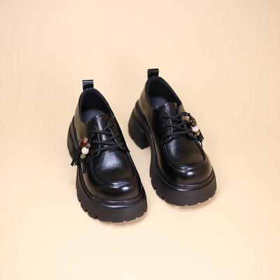 Женские лоферы на толстой подошве в британском стиле на шнуровке с круглым носком, увеличивающие рост, осень 2025