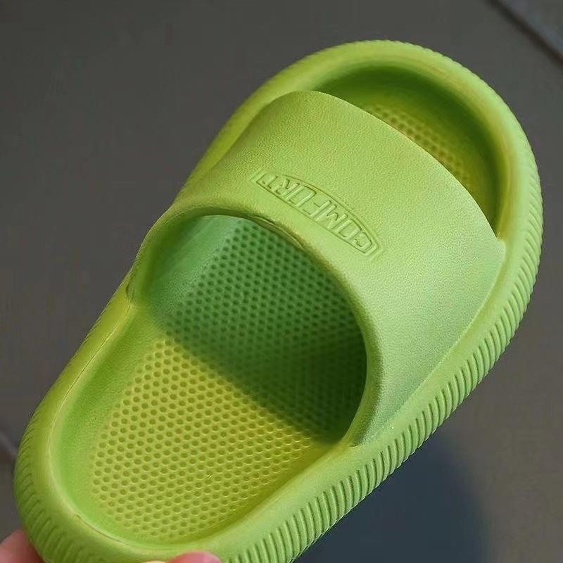 Детские тапочки TWINFLAMES, летние однотонные нескользящие детские тапочки на мягкой подошве, домашние тапочки для ванной для мальчиков и девочек, домашние детские тапочки