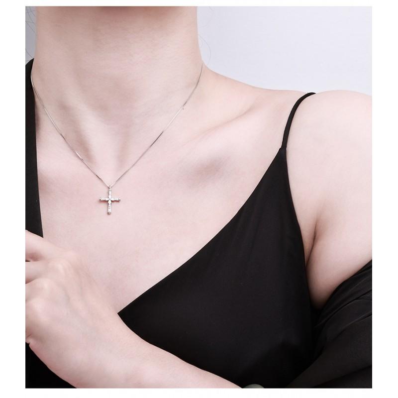Cross Necklace Minimalist Design Luxury Sweater Chain Moissanite Fashion Jewelry Women