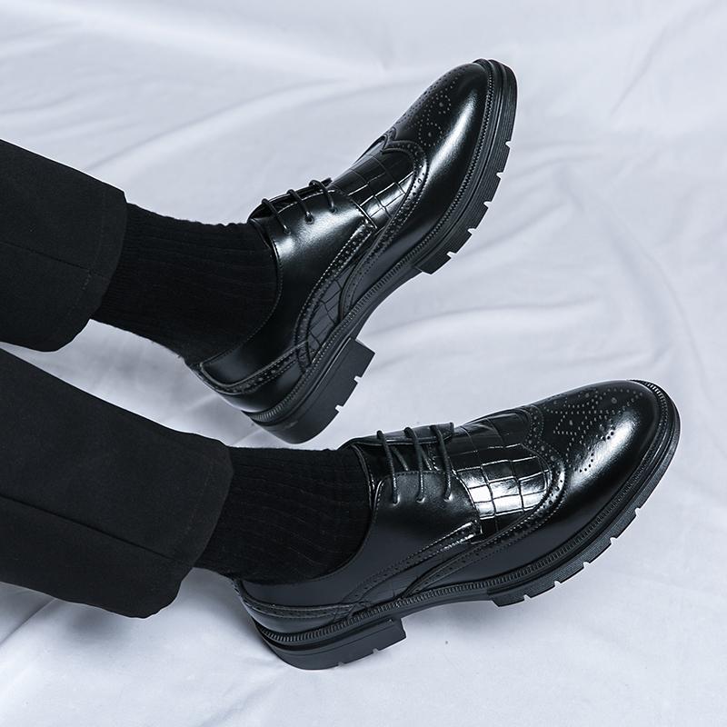 Новые мужские туфли Blok, британские остроносые резные кожаные туфли, деловая одежда, корейская версия, дышащие