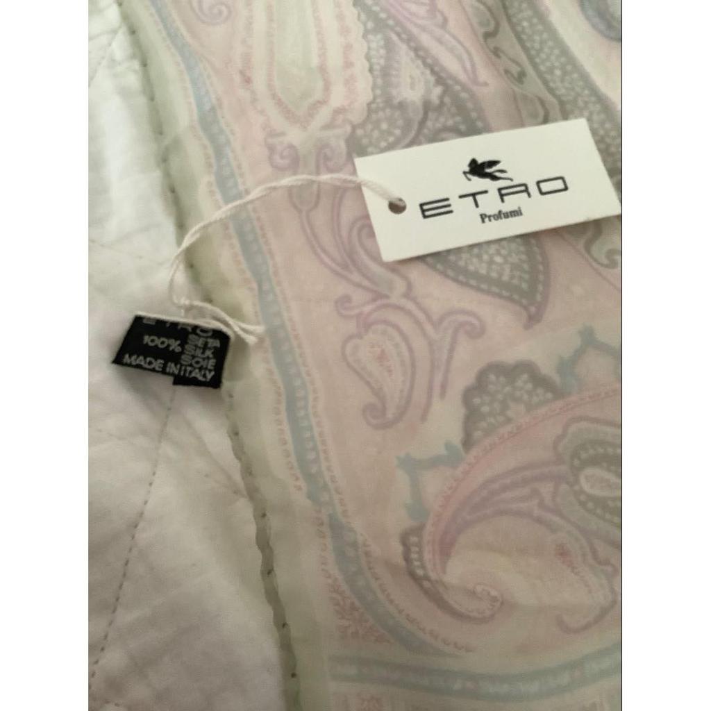 Б/у Неиспользованный шарф ETRO