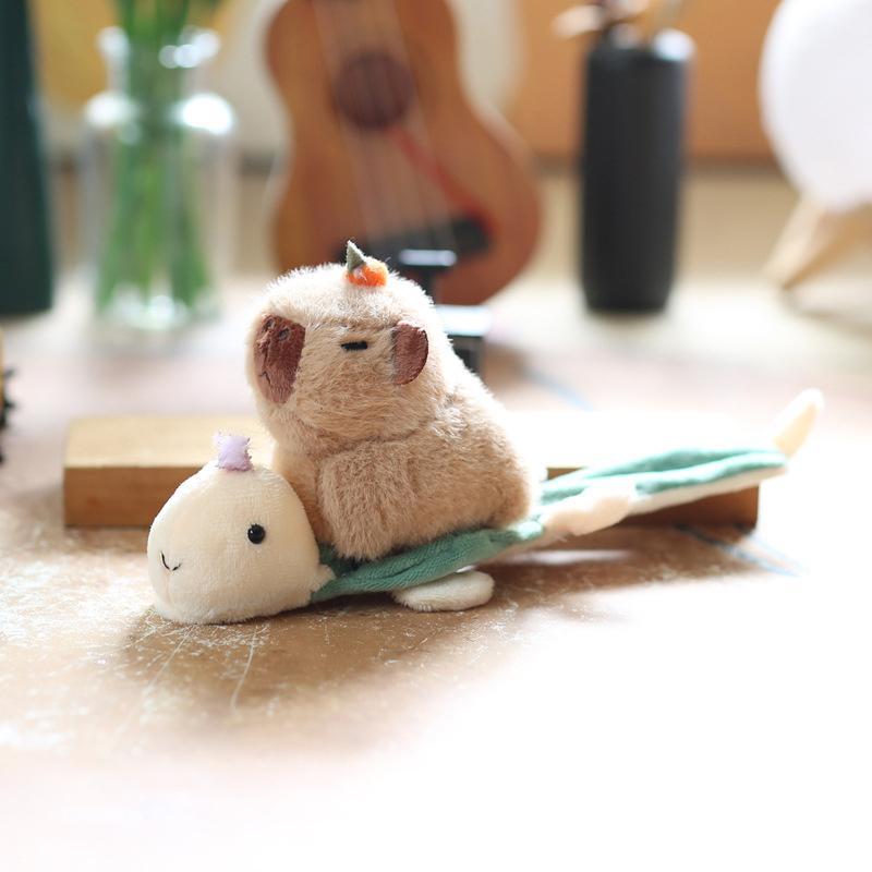 1 шт. Мультяшный милый браслет-манжета с капибарой Кавайный забавный плюшевый браслет-хлопушка с капибарой Кольцо на руку для женщин, девочек, детей, подарок