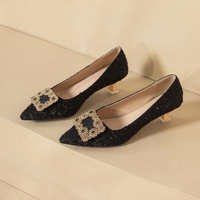 Модные женские туфли на высоком каблуке весна осень жемчужная цепочка декоративные заостренные тонкие каблуки темперамент универсальные туфли на высоком каблуке большие размеры 35-43