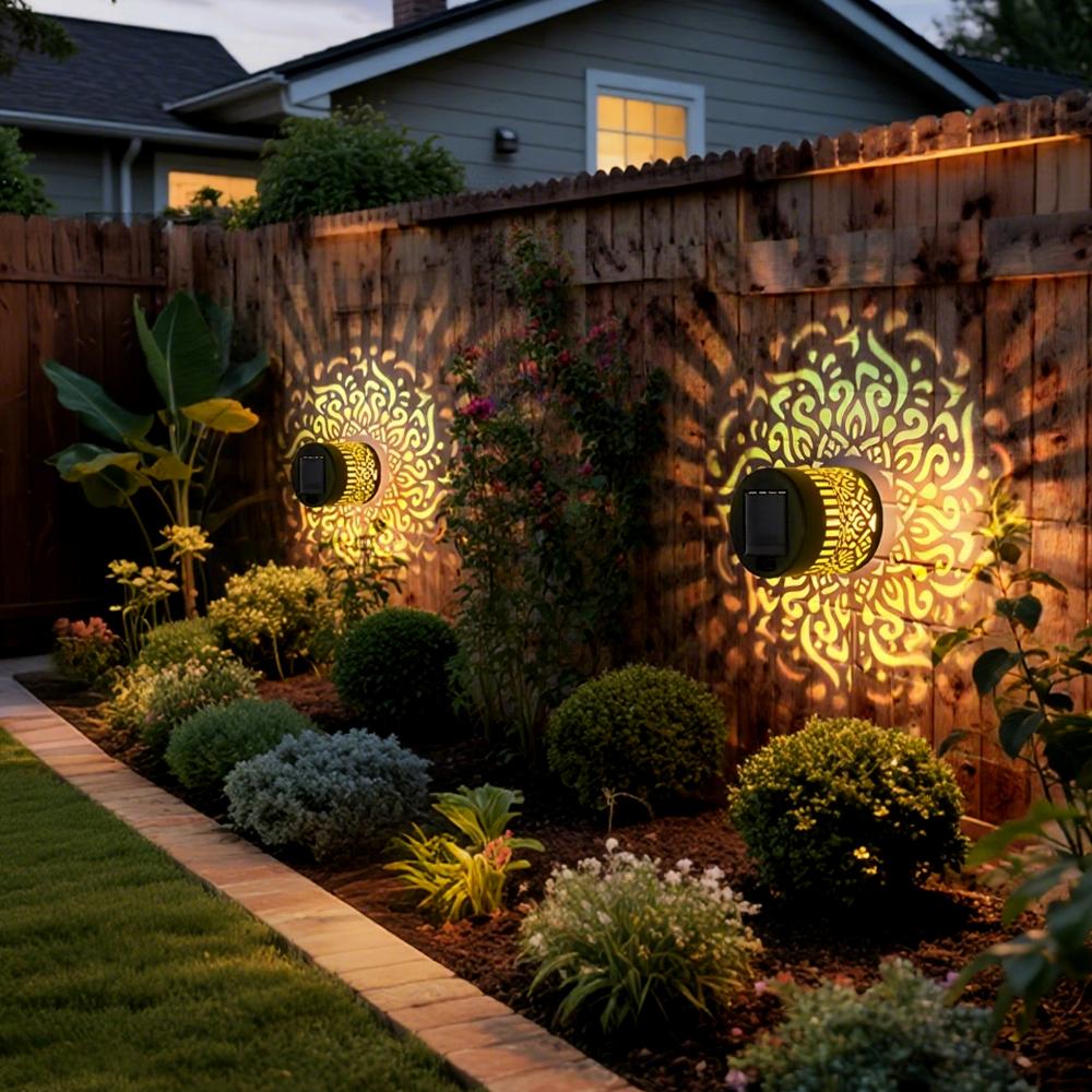 2 Kits Solar Wall Lantern Metal Outdoor Wall Light Fence Lamp for Garden Backyard Decor 4-Season Front Door Outdoor Decoration