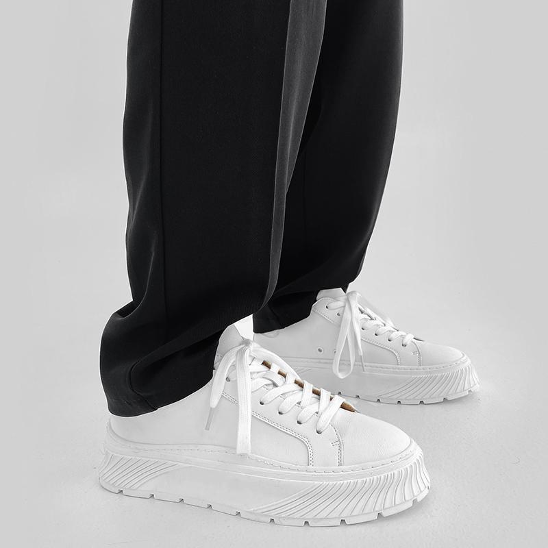 Новые мужские кроссовки на толстой подошве. Модные и универсальные туфли классического черного и белого цвета для взрослых. Повседневная обувь для вечеринок на открытом воздухе.