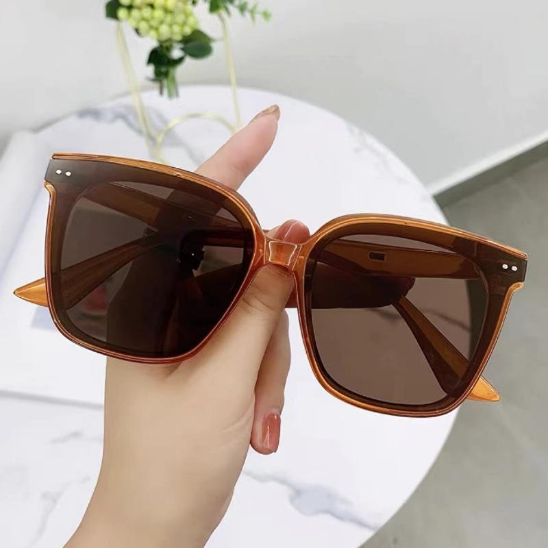 New Small Rectangle Sun Glasses Women Oval Vintage Glasses Designer Sun Glasses For Women Shades Female UV400 Eyewear