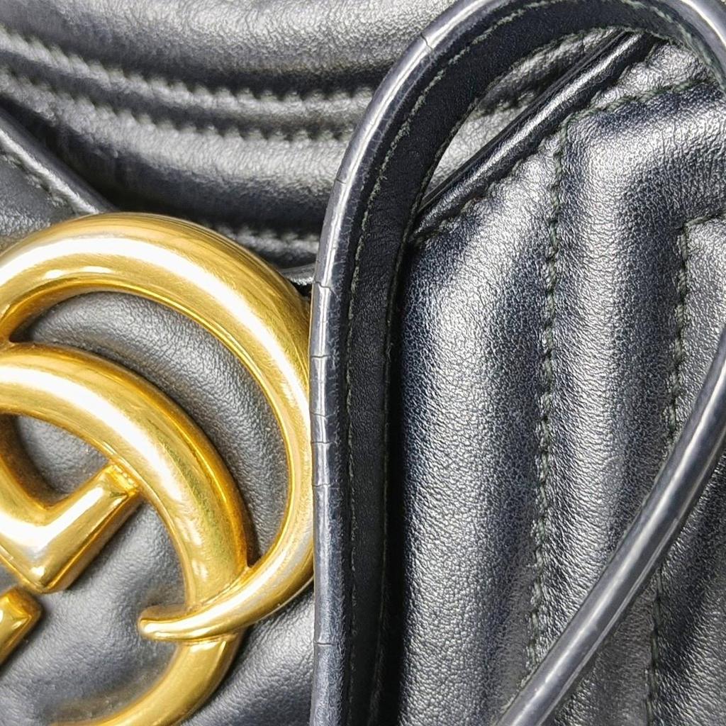 [Pre-Owned] Gucci GG Marmont Small Matelassé Shoulder Bag 'Black' - Very Good #10QYZIF