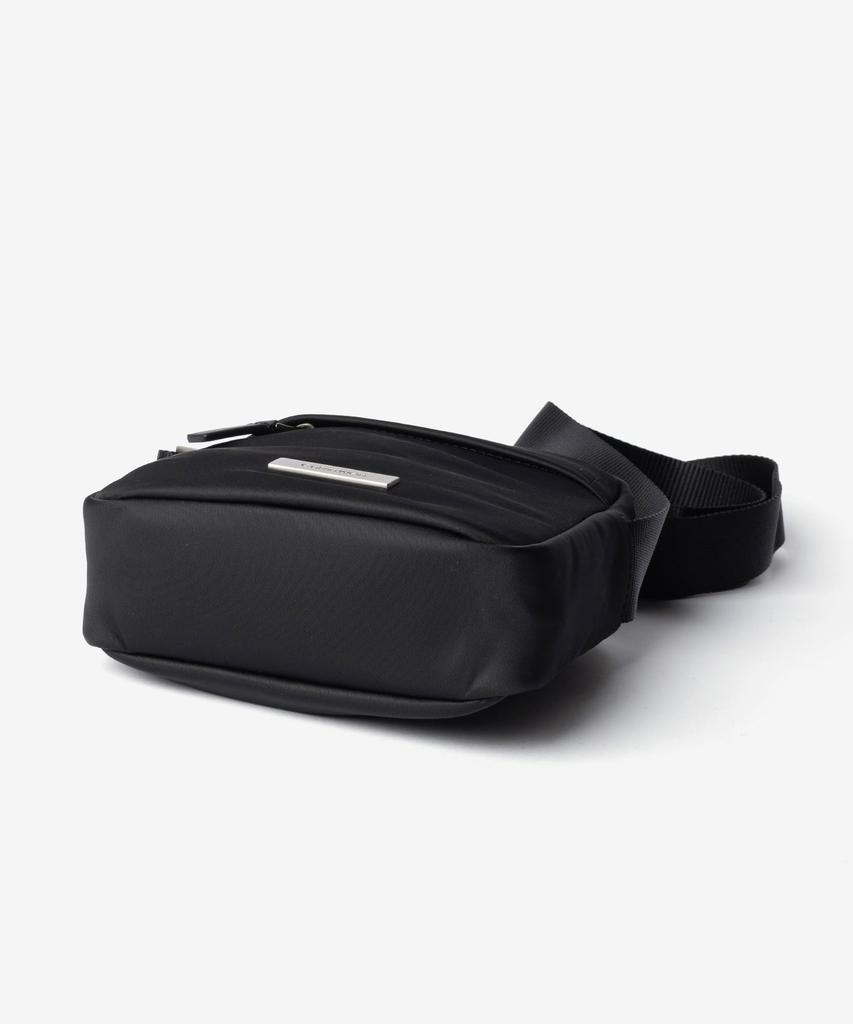 Сумка через плечо LV04D3180G SLEEK REPORTER [Calvin Klein] Мужская ЧЕРНЫЙ/Черный [Б/у]
