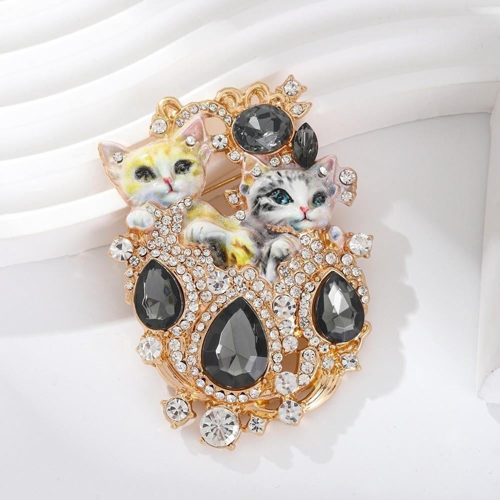 Exquisite Two Cat Brooch Vintage Imitation Rhinestone Brooch Clothes Decoration