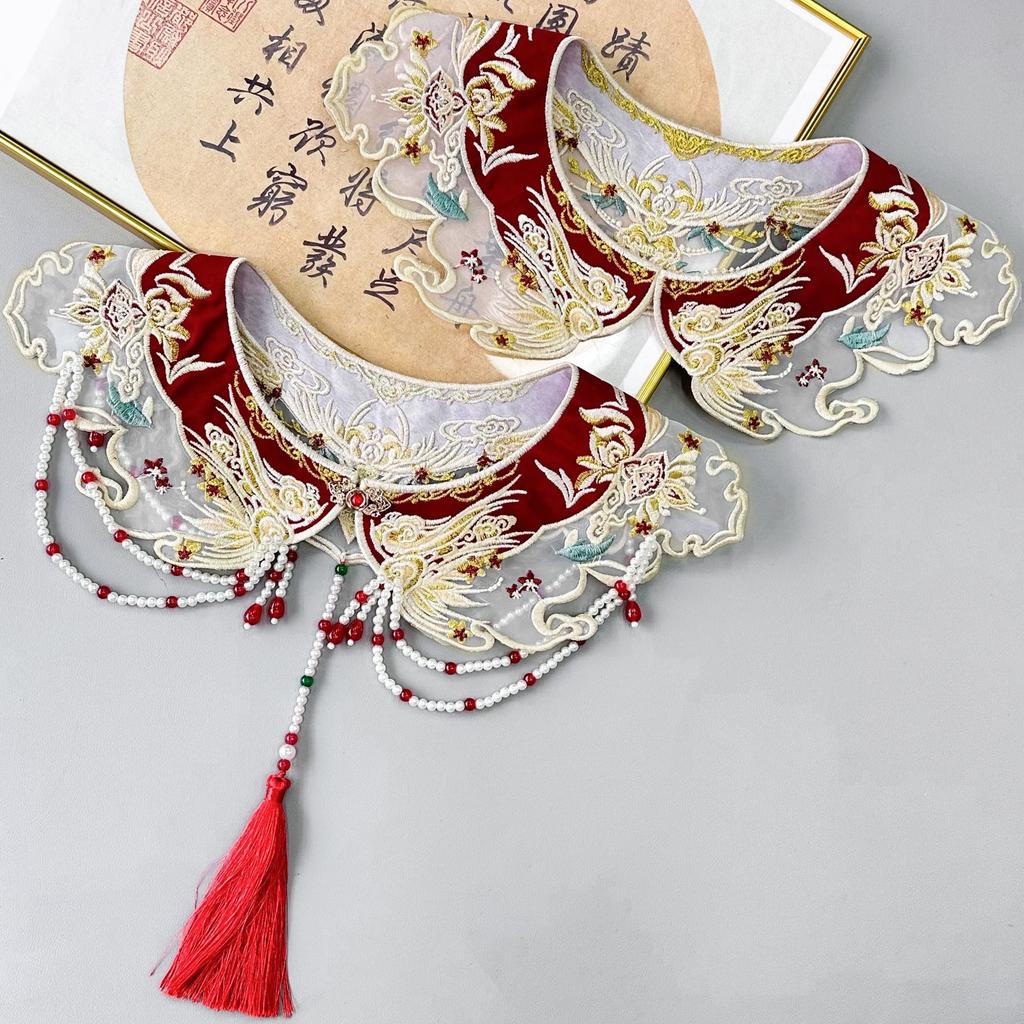 National Style Embroidered Hanfu Top Cloud Shoulder Accessories Heavy Industry Tassel Pendant Embroidered Wedding Clothing New Year'S Clothing