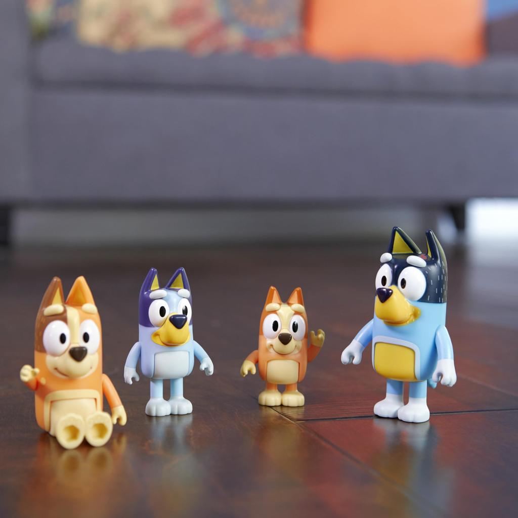 Bluey 2.5-3 Inch Poseable Figure 4-Pack with Bluey Bingo