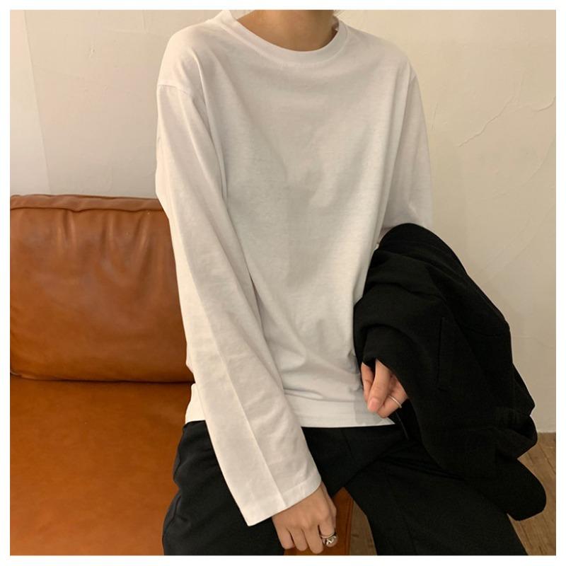 Undercover Women's Solid Color Long Sleeved T-shirt