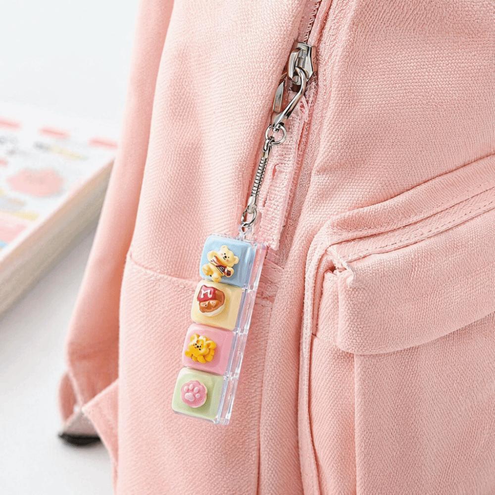 Bear Keycap Anti-stress Toy Pendant 4 Key Fidget Keychain Mini Keyboard Pendant Decompression Gift