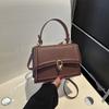 Stylish Urban Chic Small Pu Leather Handbag Fashionable 2023 Designer Purse