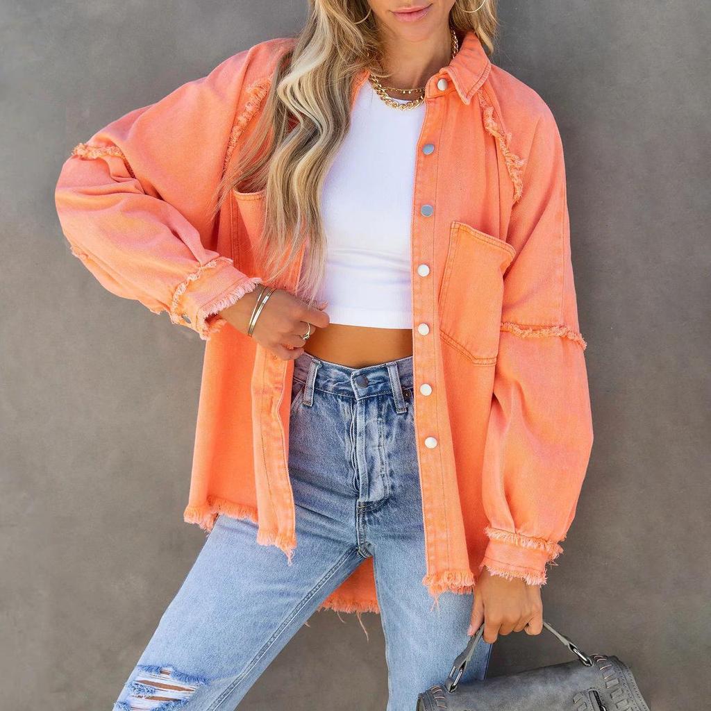 Женская джинсовая куртка с длинными рукавами и необработанными краями, осень 2025