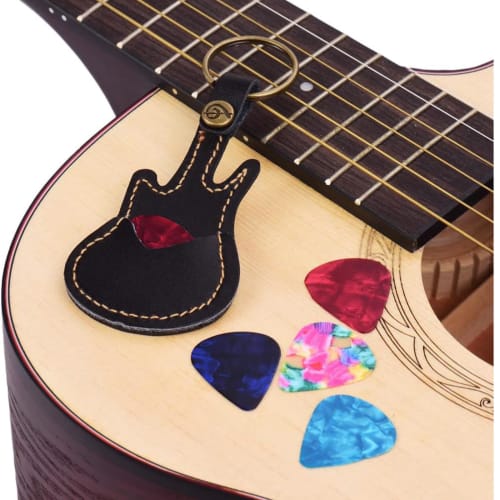 LeTradeJP Leather Guitar Pick Storage Bag with Guitar-Shaped Key Ring, Ultra-Lightweight and Loss-Resistant, Brown (Celluloid Guitar String Parts Not