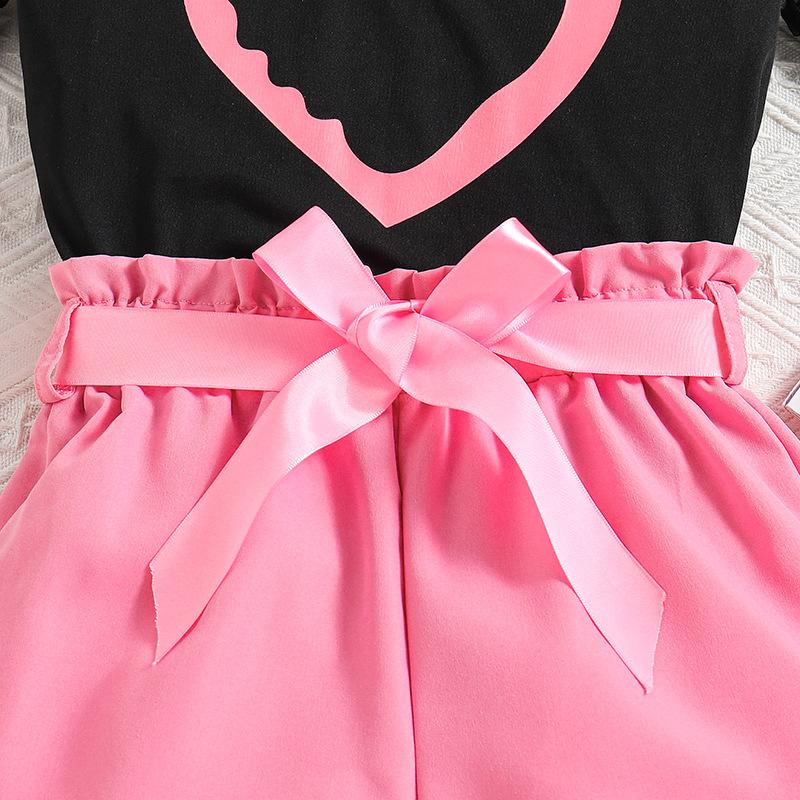 Одежда для девочек 6-12 лет. Детская одежда. Летняя детская одежда. Новый комплект: топ с короткими рукавами в горошек + шорты.