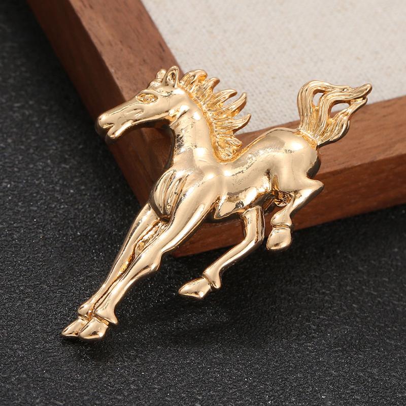 Classic Horse Brooch For Women Men Versatile Clothing Animal Pins Friends Party Gifts Banquet Jewelry Accessory