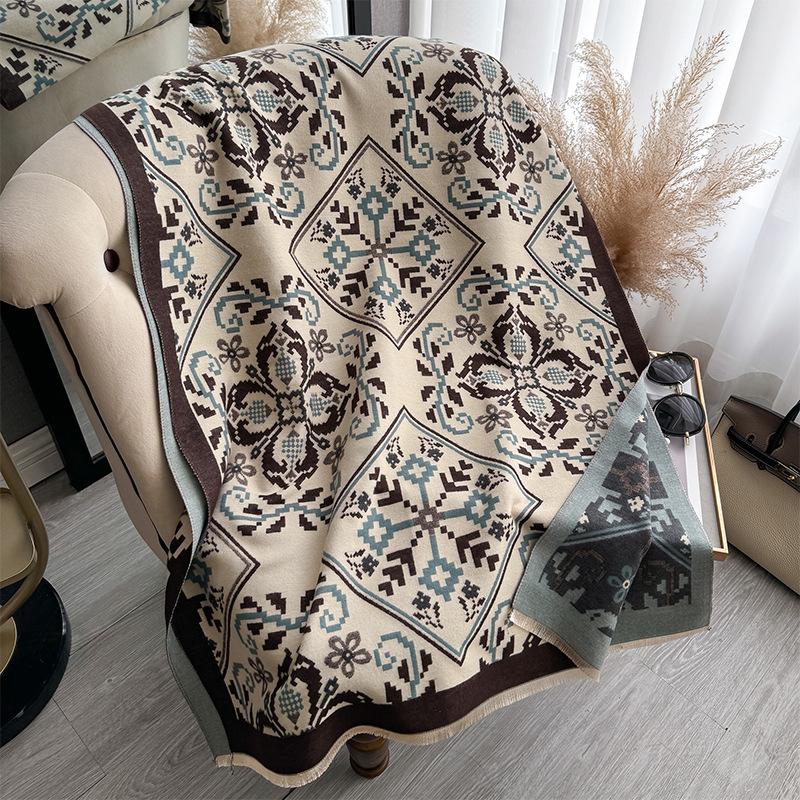 National Style Retro Printing Imitation Cashmere Scarf Women'S Winter Warm Shawl With Fashion Scarf