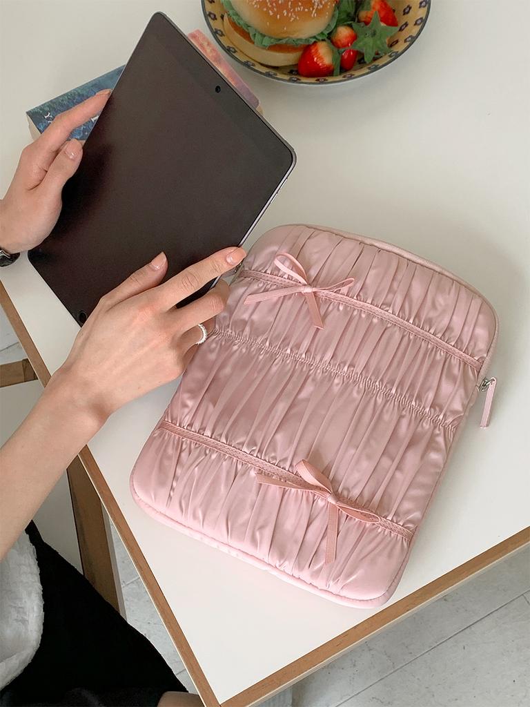 Чехол-сумка для iPad с рюшами и лентой на высоких скулах_Hc2436Pc001M