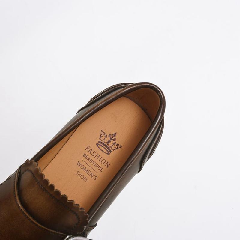 Модная женская новая кожаная коровья кожа круглый носок средний каблук металлическая пряжка ремня стиль колледжа туфли-лодочки ретро повседневная обувь