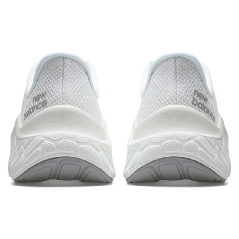 New Balance Женские кроссовки Fresh Foam X Kaiha Road White Silver Metallic WKAIRCW1