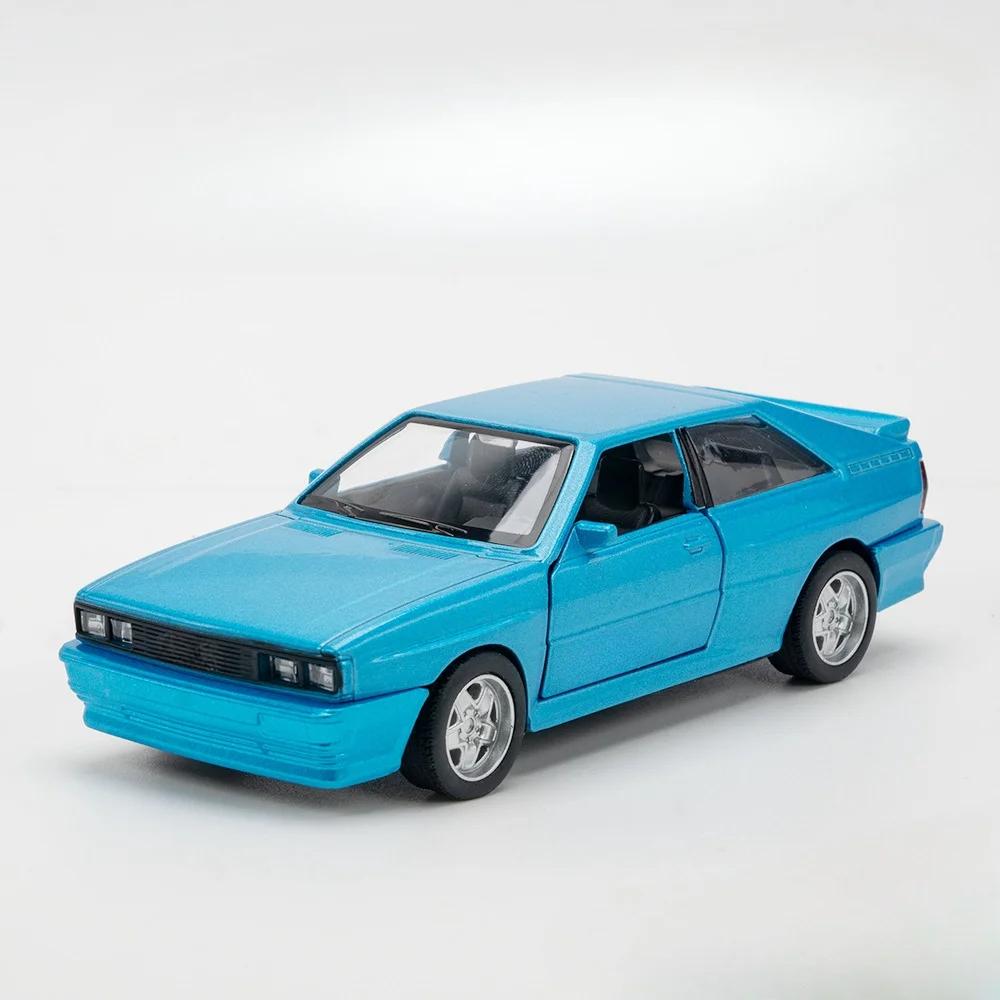 1/36 масштаб Quattro 1980 литые модели автомобилей игрушечные литые транспортные средства модель открывающиеся двери инерционный спортивный автомобиль для детей подарок