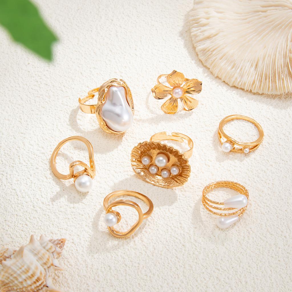 7Pcs/Set Vintage Irregular Imitation Pearl Rings for Women Fashion Geometric Metal Flower Rings Set Bohemian Jewelry Accessories