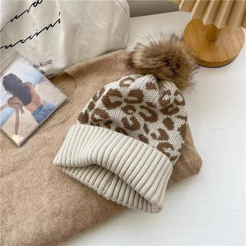 Модная шляпа Шапка с леопардовым принтом Кудрявый подол Вязаная шапка с комком шерсти женская уличная теплая толстая мужская шерстяная