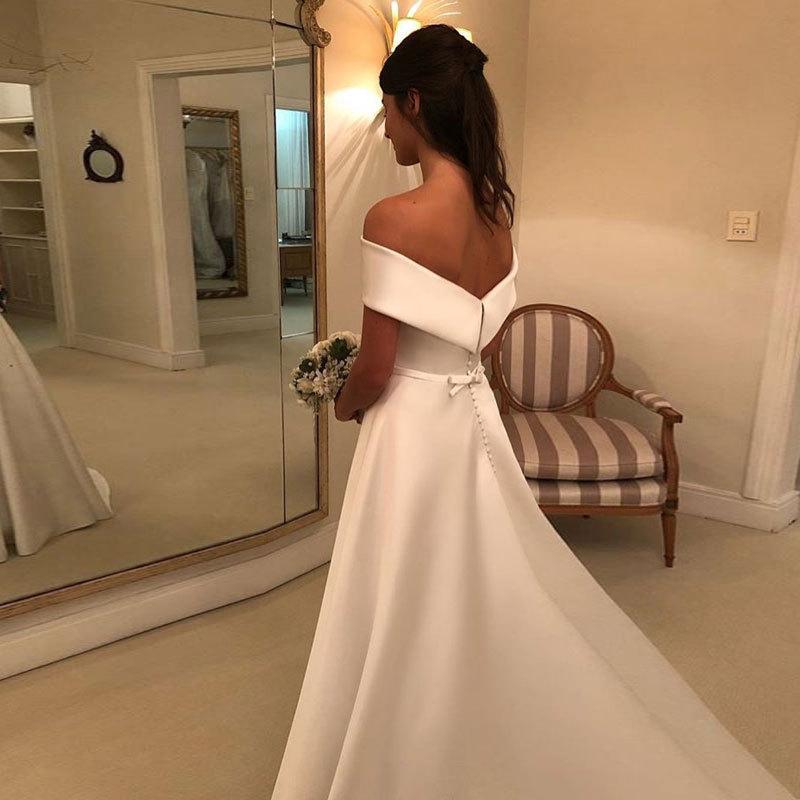 Satin Bridal Gown Sleeveless Off The Shoulder Buttons Wedding Party Women Communion Dresses Long Dress Evening Dress Prom Party