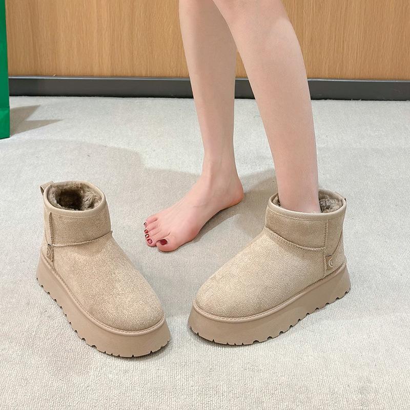 Осень и зима большой размер новые толстоподошвенные увеличивающие рост сноубутсы женские пушистые сноубутсы замшевые нескользящие хлопковые туфли