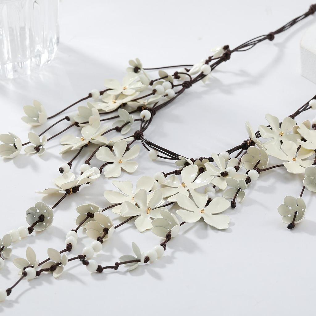 Z New 2024 Цветочное многослойное бохо-ретро ожерелье для женщин