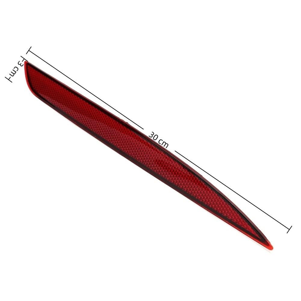 Red Lens Tail Reflector ABS Bumper Reflector Rear Bumper Reflector  For Tesla Model Y 2020-2023