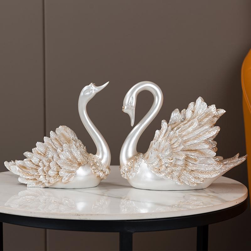 Resin Couple Swan Ornaments Creative Wine Rack TV Cabinet Artistic Figurine Furnishings Home Decoration Christmas Gifts