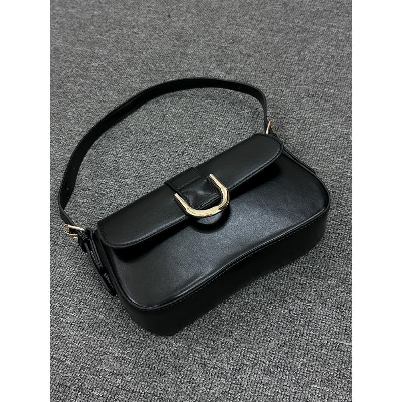 Premium Messenger Bag Women's Autumn and Winter New Retro Burgundy Horseshoe Buckle Small Square Bag Underarm Shoulder Bag Bag