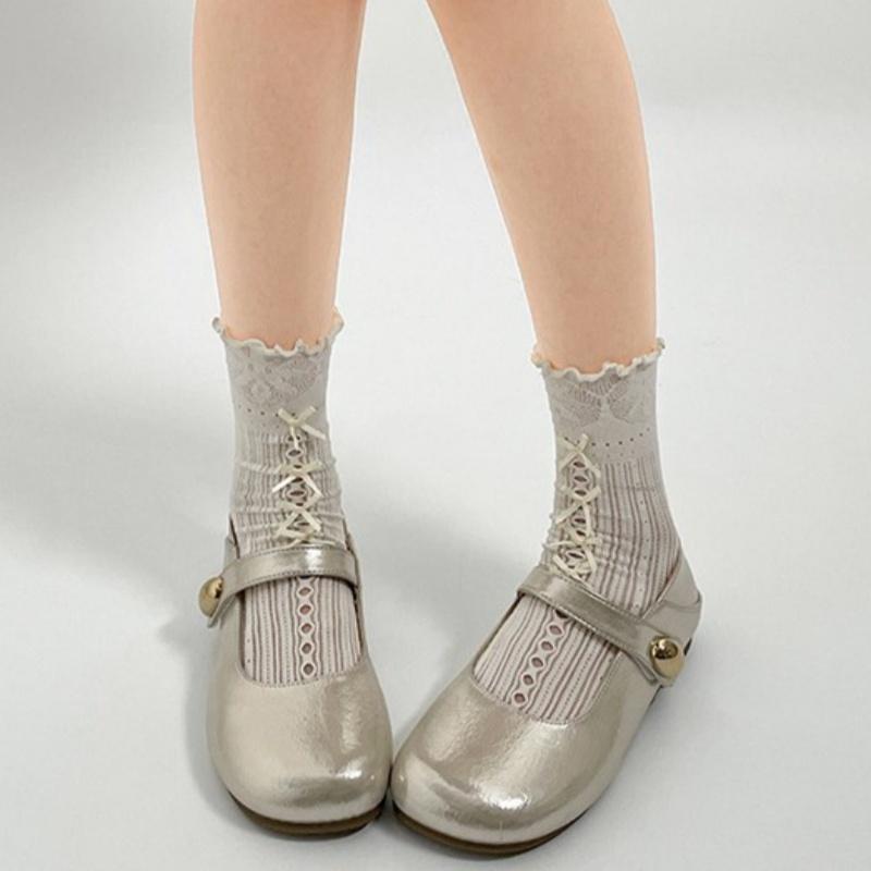 Модные женские мягкие кожаные туфли Мэри Джейн на плоской подошве Весна Осень Новый стиль Французский Винтажный Сказочный Повседневные Элегантные Туфли для Коммутирования