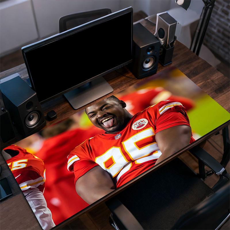 Chris Jones Mouse Pad, Large Gaming Desk Mat, Non-slip XXL Mousepad for Laptop & Tablet, Mini PC Playmat with Stitched Edges