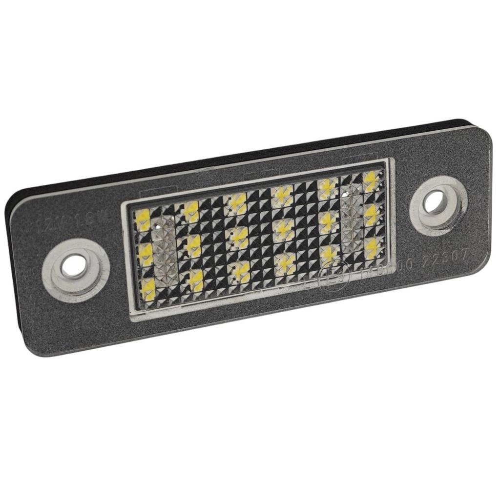 2 шт. Светодиодные лампы номерного знака 450 лм, совместимые с Volvo C30 12 В, внедорожные