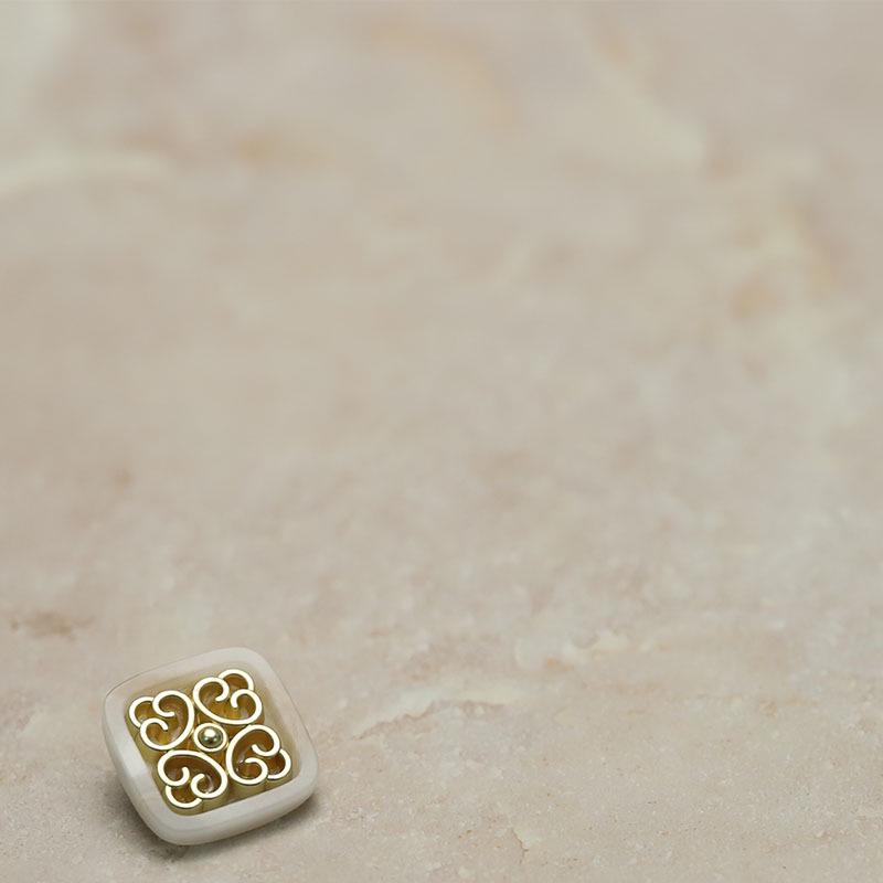 Yisen Xiaoxiang китайские квадратные смоляные металлические пуговицы для курток и пальто