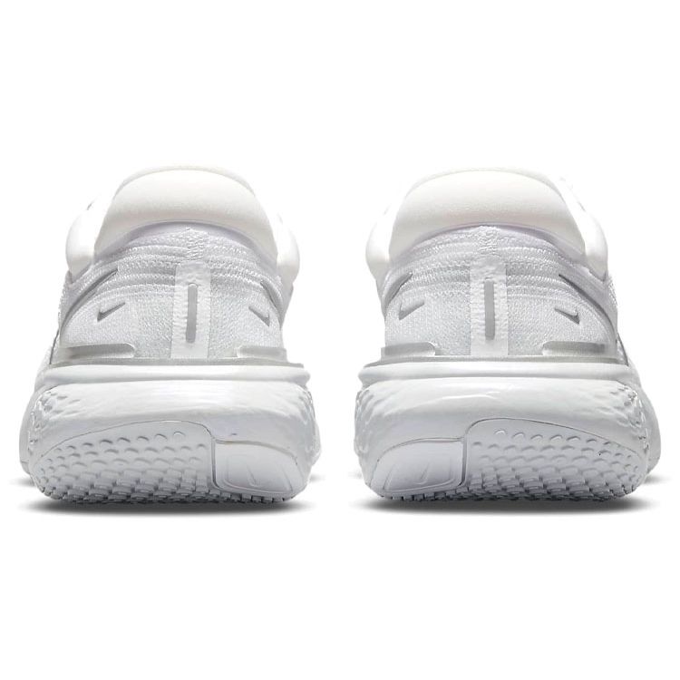 Nike Женские кроссовки ZoomX Invincible Run Flyknit White Metallic Silver Pure-Platinum CT2229-101