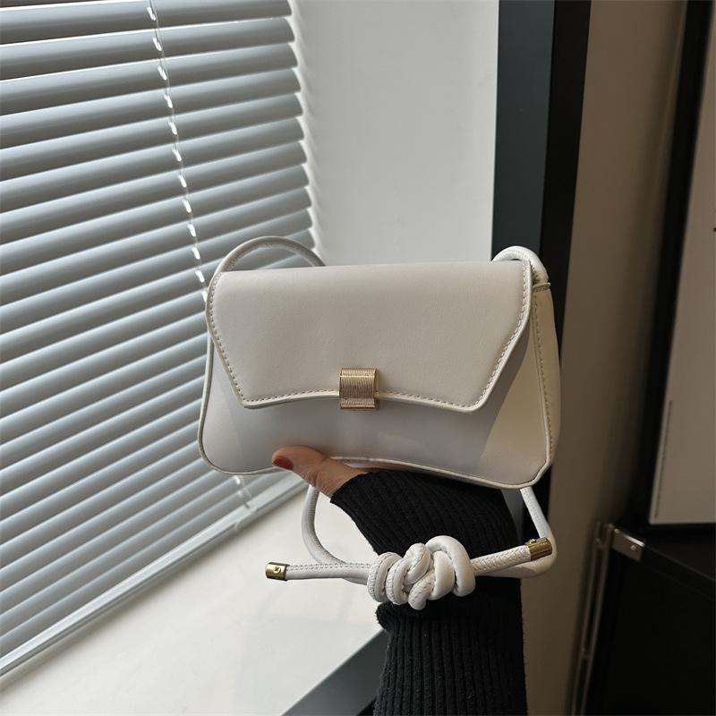 Модная простая популярная летняя сумка на одно плечо с регулируемым плечевым ремнем для поездок на работу, небольшая квадратная сумка