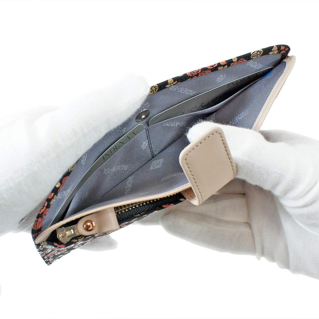 Тонкий длинный кошелек Inden из оленьей кожи Kaguwa Rose Petite Черный x Белый Розовый лак 8402 [Indenya]